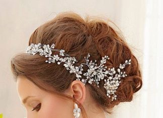 Wedding Hair With Flowers & jewels : Love the hairpiece…