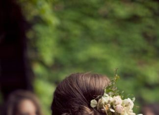 Wedding Hair With Flowers & jewels : low bun with fresh flowers Photography by isabelleselbyphot…, Floral Design b…