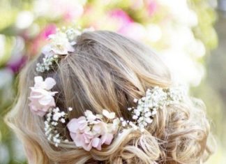 Wedding Hair With Flowers & jewels : Maybe you think this is crazy, but I have planned that I will using this hairsty…