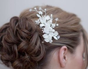 Wedding Hair With Flowers & jewels : Mother of Pearl Bridal Hair Comb – “Josephine”
