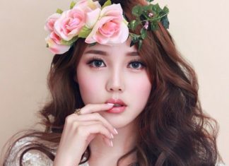 Wedding Hair With Flowers & jewels : PONY @ponysmakeup PONY X MEMEBOX Co…Instagram photo | Websta (Webstagram)…