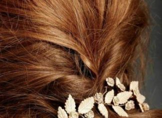Wedding Hair With Flowers & jewels : Pretty | Stressfree