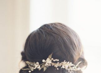 Wedding Hair With Flowers & jewels : Sophisticated New York Wedding at Mansion…