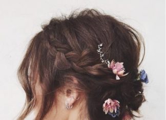 Wedding Hair With Flowers & jewels : These Hairstyles Will Get You Out Of That Hair Rut #refinery29 www.refinery29.co…