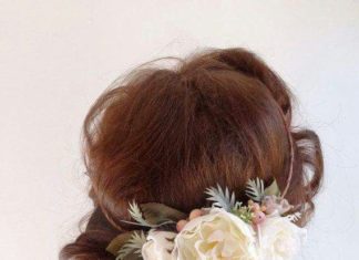 Wedding Hair With Flowers & jewels : Vintage Floral Bridal Hairstyle…