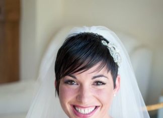 Wedding Hair With Flowers & jewels : Wedding Hairstyles for Short Hair Brides…