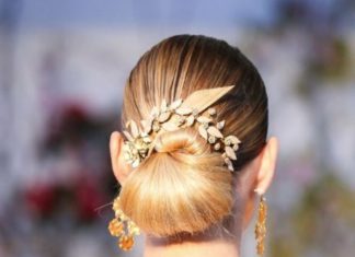 Wedding Hair With Flowers & jewels : Wedding hairstyle idea; Via Anne Barge…
