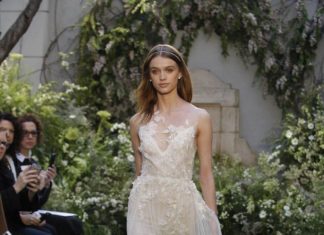 Trendy Wedding Dresses : Monique Lhuillier Wedding Dress Collection Spring 2017 | Bridal Musings Wedding …