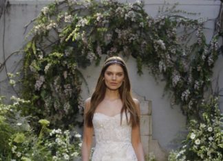 Trendy Wedding Dresses : Monique Lhuillier Wedding Dress Collection Spring 2017 | Bridal Musings Wedding …