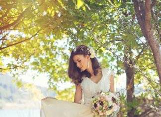 Trendy Wedding Dresses : Greek Elopement Inspiration | Fiorello Photography | Bridal Musings Wedding Blog…