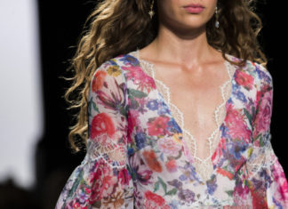 Fashion : juilletdeux:
Tadashi Shoji | Spring/Summer 2018