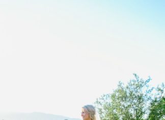 Beautiful Brand Wedding Dresses : Layered Anne Barge wedding dress: www.stylemepretty… Photography: Milou & Olin…