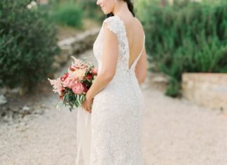 Beautiful Brand Wedding Dresses : No need to blow your budget on your dream wedding dress: www.stylemepretty… Ph…