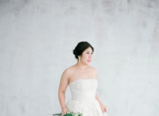 Beautiful Brand Wedding Dresses : Strapless Monique Lhuillier wedding dress: www.stylemepretty… Photography: Jos…