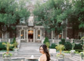 Beautiful Brand Wedding Dresses : Strapless wedding dress that is breathtaking! Photography : Julia Park Photograp…
