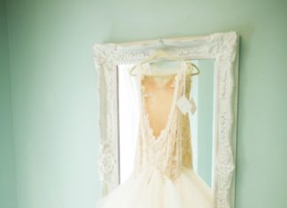Beautiful Brand Wedding Dresses : STUNNING backless wedding dress! www.stylemepretty… Photography: Andyseo Studi…