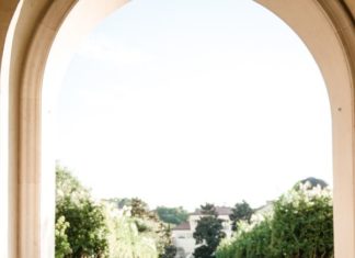 Beautiful Brand Wedding Dresses : This dress is everything and more! www.stylemepretty… Photography: Laura Morsm…