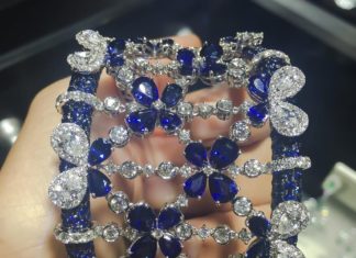 Best Diamond Bracelets : “Live from @jis_show by our @the_diamonds_girl who is in #MiamiBeach right now…