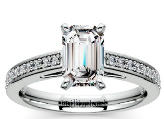 Diamond Rings : Choosing a ring? There’s nothing quite like the stylish, minimalist setting of t…