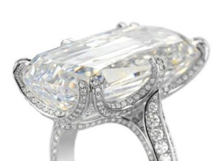 Diamond Rings : Diamonds…
