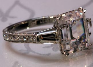 Diamond Rings : Emerald diamond nice…