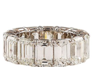 Diamond Rings : HARRY WINSTON Extraordinary Emerald Cut Diamond Ring…