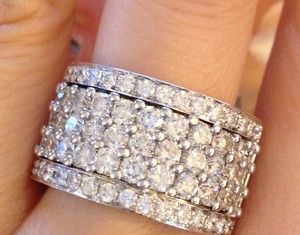 Diamond Rings : New wedding ring…