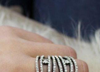 Diamond Rings : .pretty….