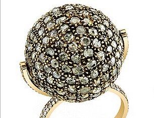 Diamond Rings : Tori Spelling/Dean ring…