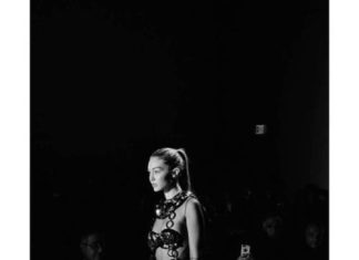 Fashion : @andrisdze at Jeremy Scott SS18.