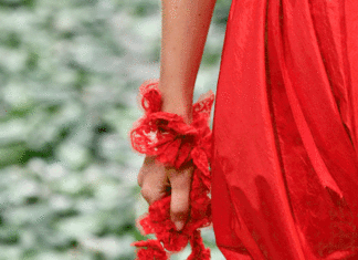 Fashion : Brock Collection SS18 @nyfwofficial, GIF by Filipe Medeiros.