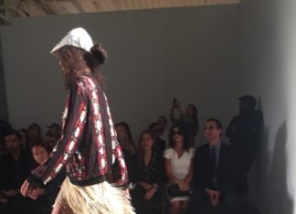 Fashion : @fashiondailymag Fringed awesomeness at custo barcelona ss18…
