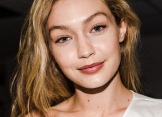 Fashion : Gigi at Prabal Gurung @nyfwofficial by @jane–kim