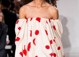 Fashion : runway-report:Details at Calvin Klein RTW S/S 2018