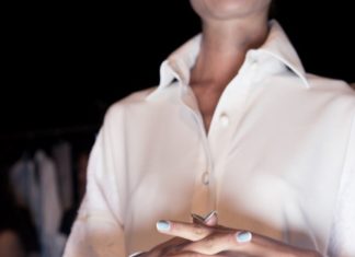 Fashion : these fantastic nails! BACKSTAGE BEAUTY AT ZANG TOI SS18 #NYFW….