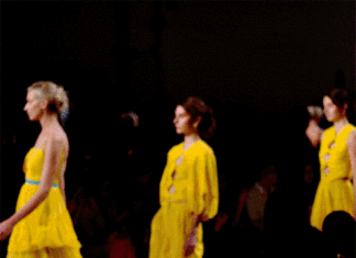 Fashion : @traceloops at @nyfwofficial