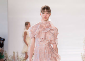 Fashion : Ulla Johnson SS18Posted by x