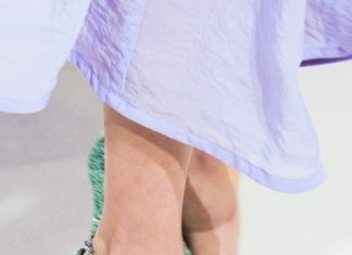 Fashion : Victoria Beckham SS18.