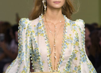 Fashion : Zimmermann SS18
Posted by x