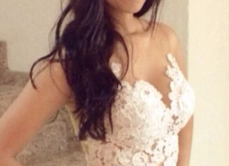 Short Wedding Dresses : Backless Lace Dress //…