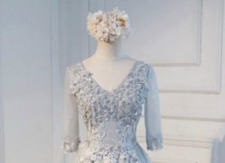 Short Wedding Dresses : Vintage A-line V-neck Tea-length Tulle Homecoming Dress With Appliques Lace…