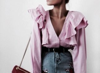 Street Style : streetstyleplatform:
Pink Ruffle Blouse
Denim Mini Skirt