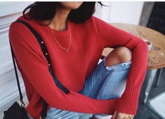 Street Style : streetstyleplatform:
Red Sweater
Light Jeans