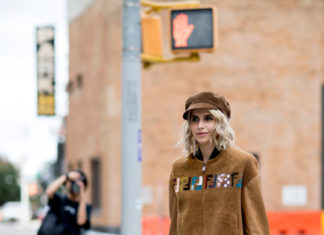 Street Style : Trend Watch: Dramatic Bell Bottoms