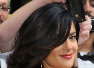 Trendy Hair Style : Feathers and Outward Curls Hairstyles For Shoulder Length Hair. She's just g…