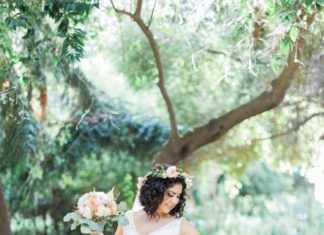 Trendy Wedding Dresses : Beautiful Outdoor Wedding | Mallory Dawn Photography | Bridal Musings Wedding Bl…