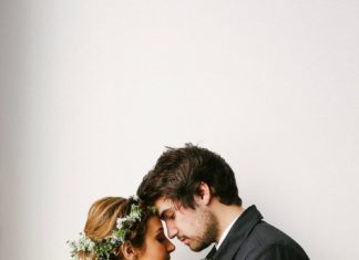 Wedding Hair With Flowers & jewels : Mandi Nelson Photography…