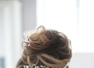 Wedding Hair With Flowers & jewels : romantic wedding hairstyles | sodazzling.com – Destination wedding in Thailand #…