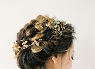Wedding Hair With Flowers & jewels : Stylish Wedding Hair Ideas and Bridal Beauty Tips…