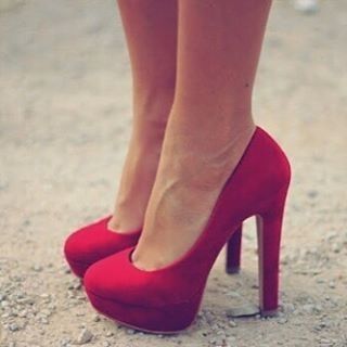 What'Ya Think? . . . . . . . . #fashion #fashiondiaries #fashionista #туф...